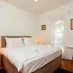 Villa Linda *